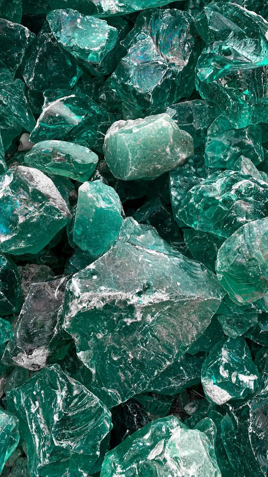 Precious vs. Semi-Precious Gemstones: Understanding the Brilliance