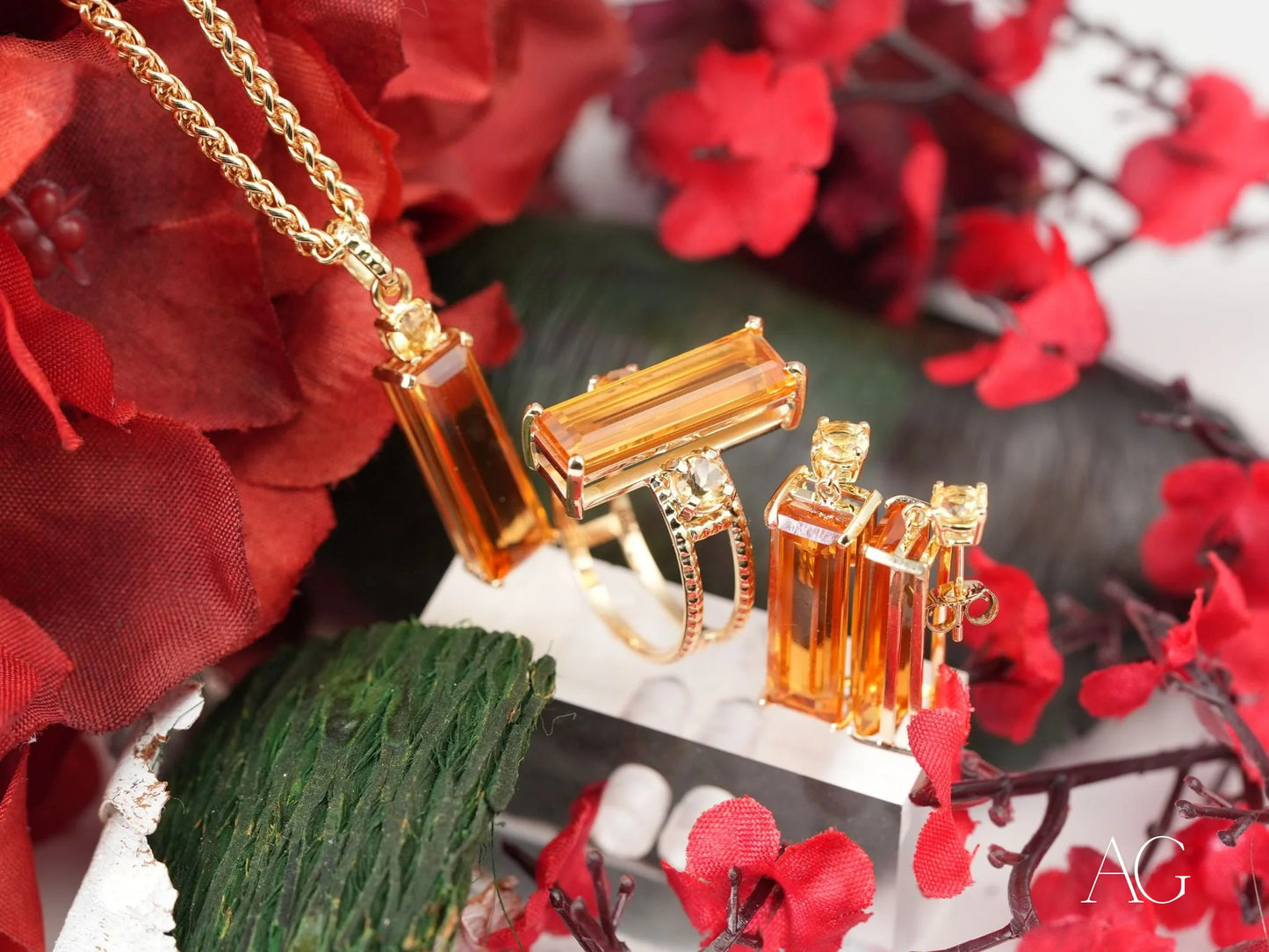 18K Gold Citrine Ring from Solar Aura Collection showcasing art gold jewelry with orange gemstones