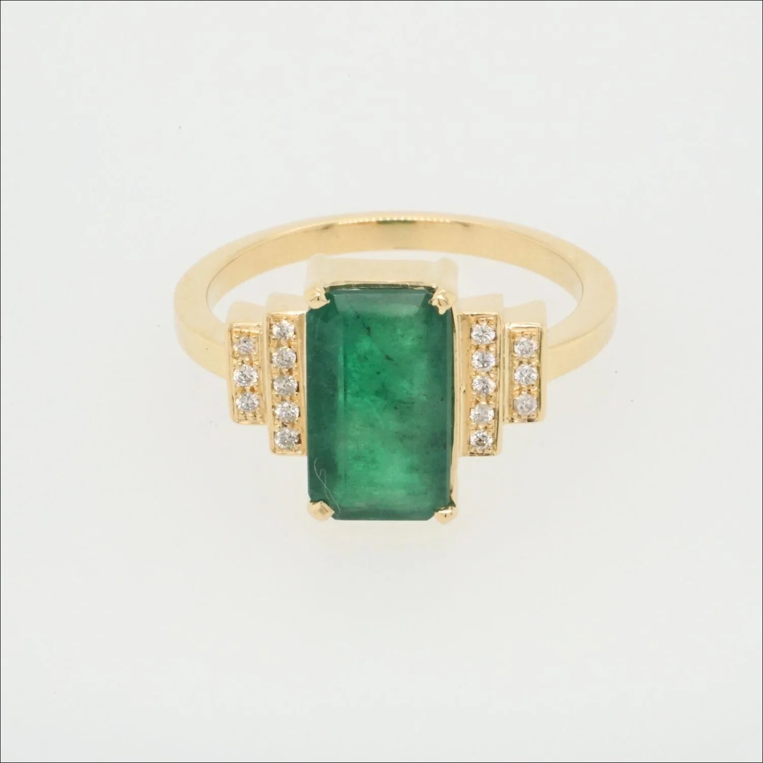 Exquisite 18k Gold Ring with 2.3ct Emerald | Rings