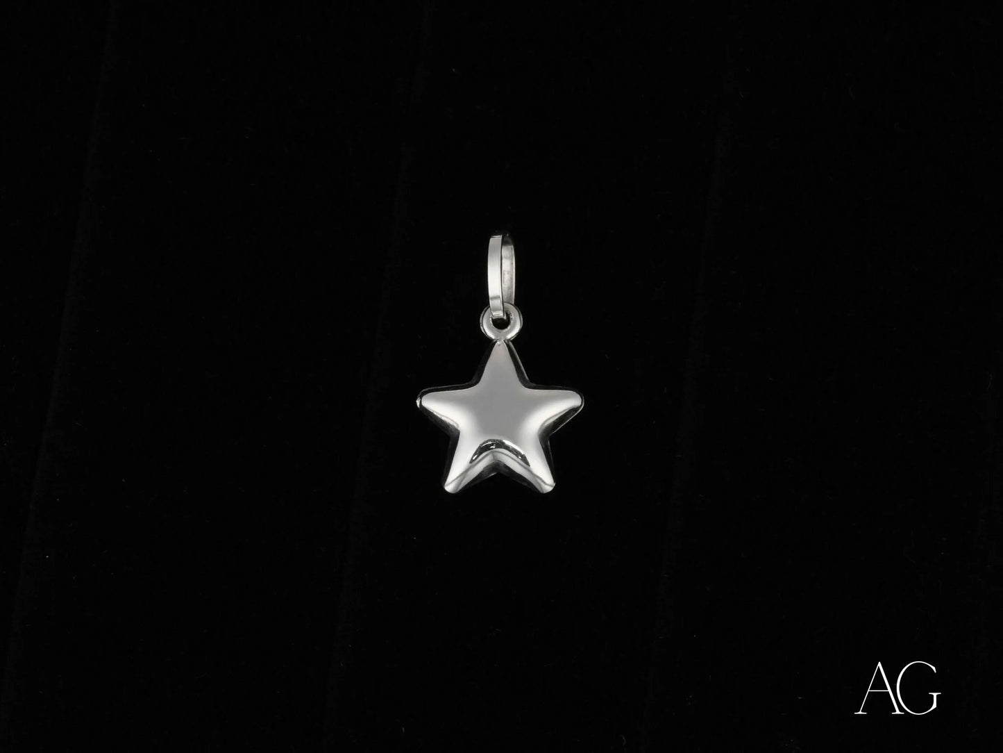 Silver star pendant with bail in 18k white gold, perfect for a celestial theme
