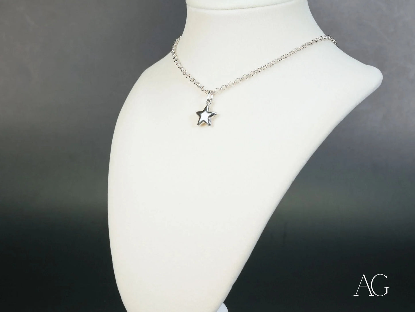 Silver chain necklace featuring an 18k White Gold Star Pendant for celestial elegance