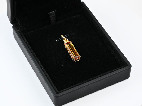 Radiant Aura Pendant