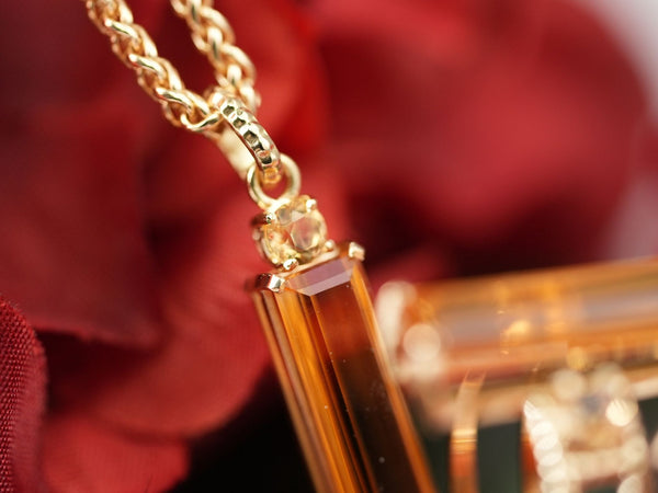 Radiant Aura Pendant