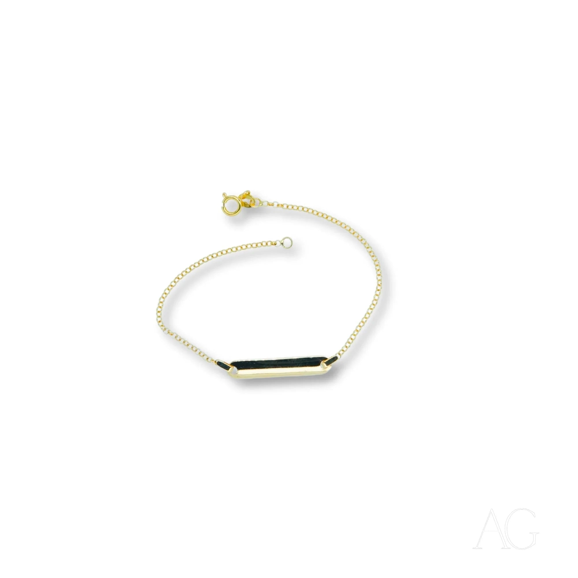 Delicate 18k gold personalized kids’ bracelet for tiny wrists with a thin black bar centerpiece