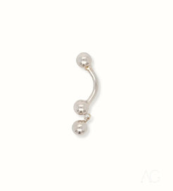 Curved silver barbell piercing with three beads in 18k White Gold Elegance design