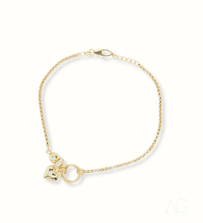 Delicate 18k gold bracelet with a charm and number 20 pendant in gold jewelry