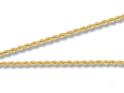Embrace elegance with an 18k gold rope chain necklace, a timeless jewelry piece