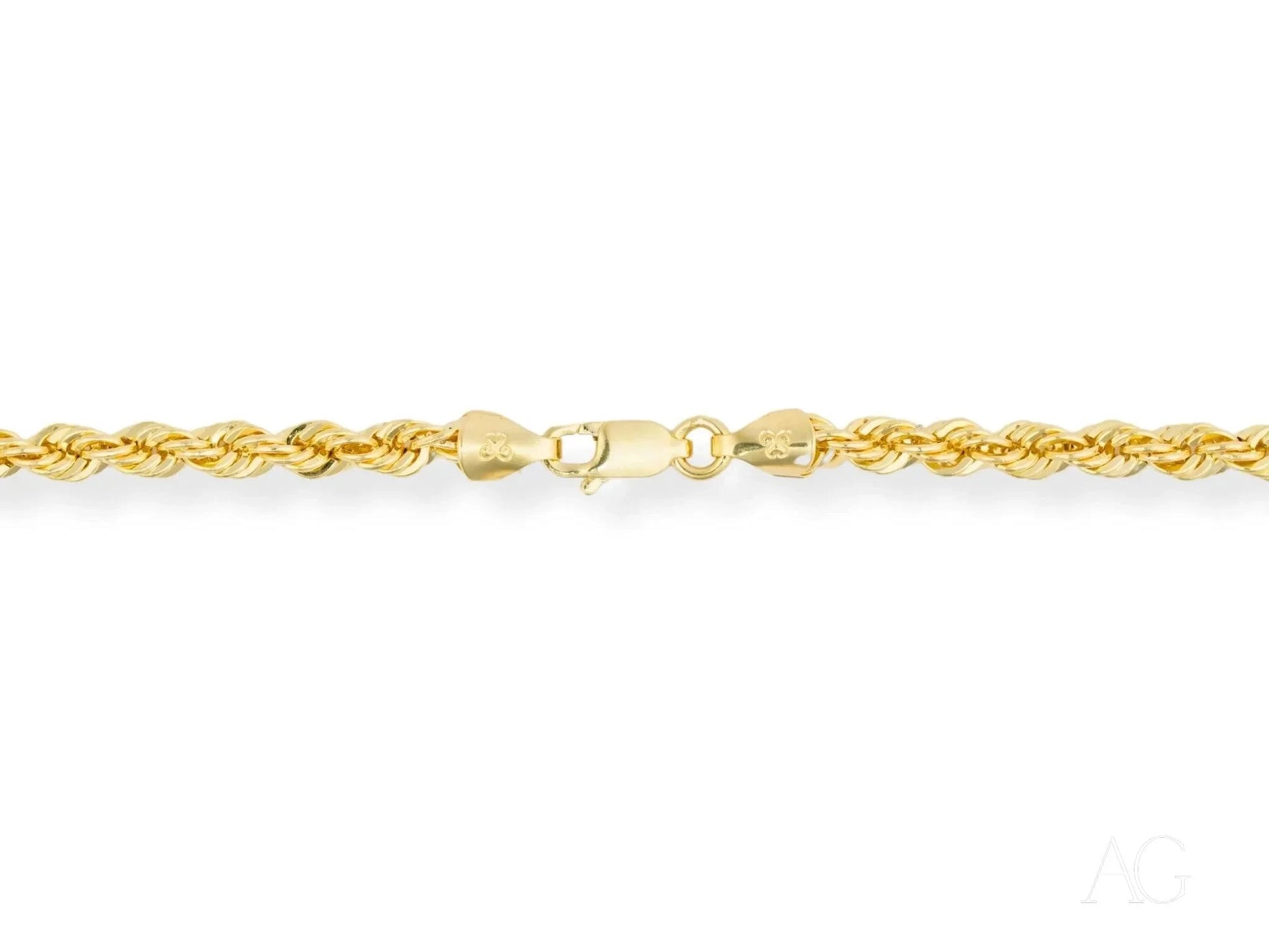 Elegant 18k gold rope chain necklace with clasp showcasing timeless luxury
