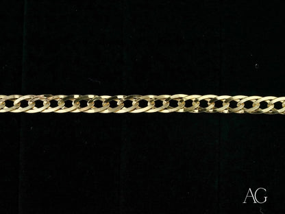 18k solid gold double flated link bracelet for a sophisticated look and elegance