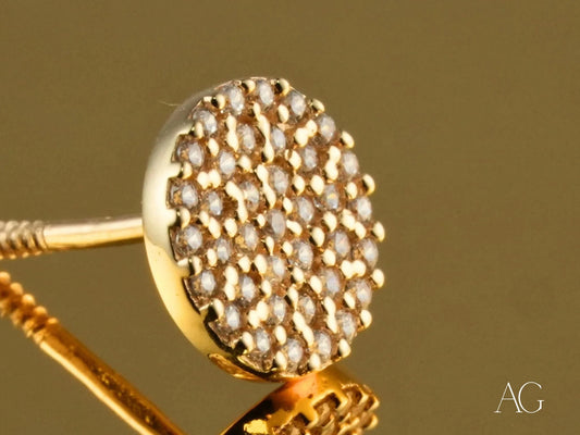 Gold earrings with clustered diamonds from Luxe Brilliance in 18K Yellow Gold Pave design
