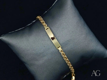 Gold bracelet with flat center plate and intricate chain links, Solid 18k Gold Double Link