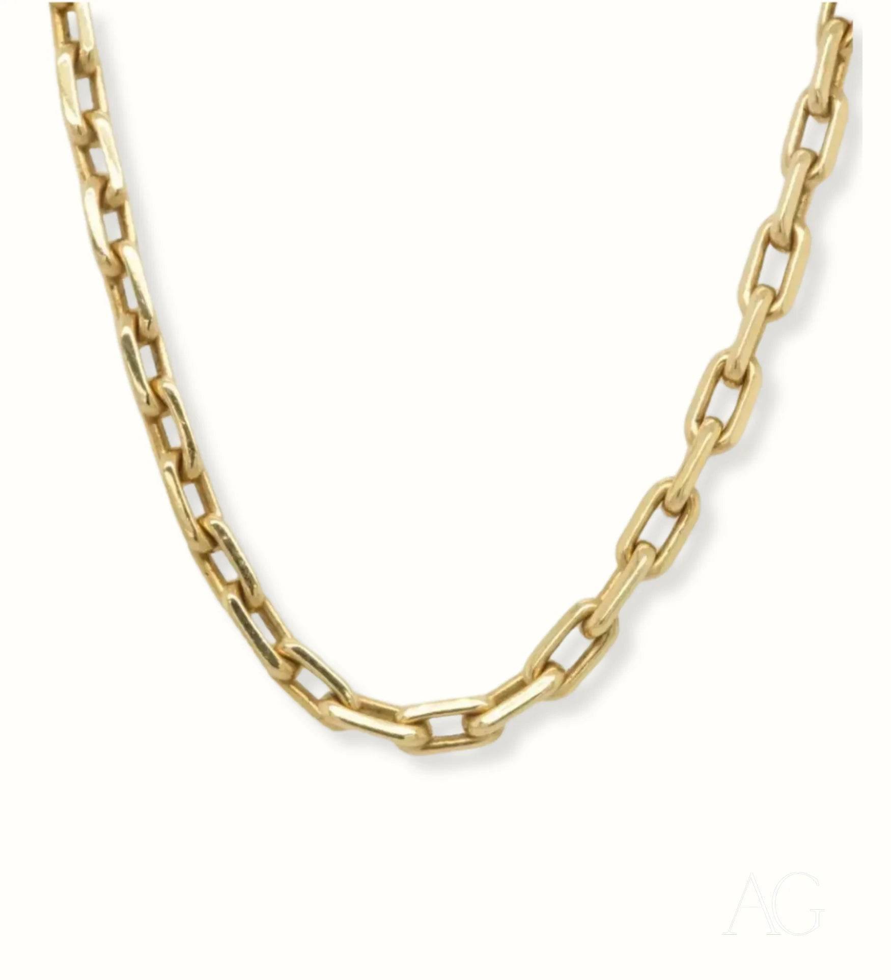 Gold Jewelry: 18k Diamond Cut Chain