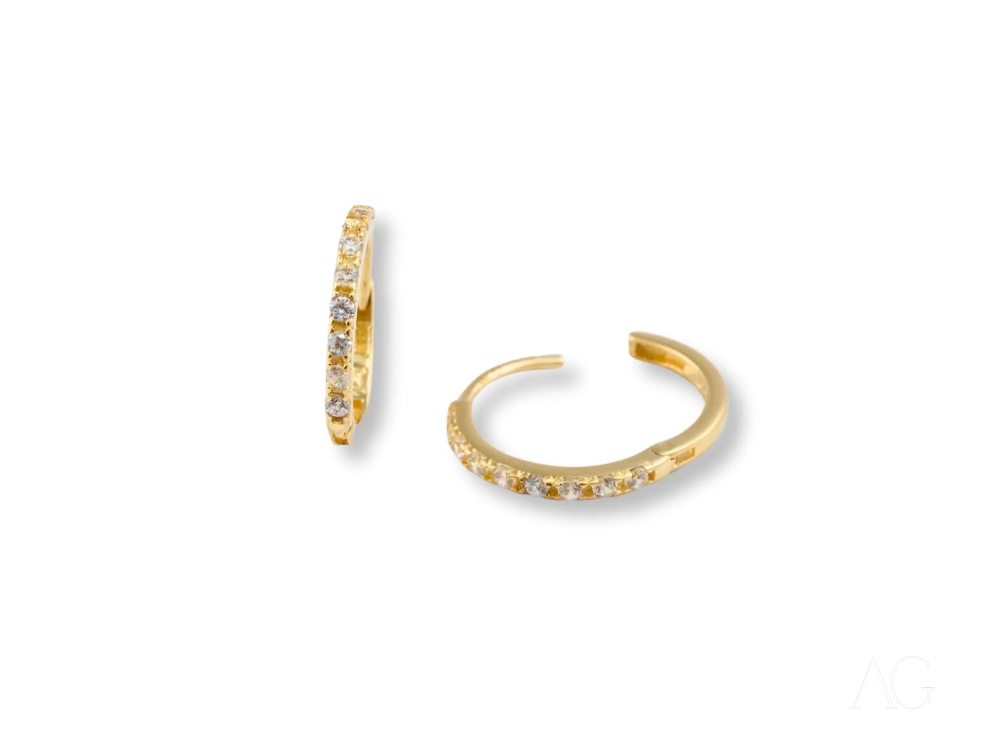 Radiate elegance with 18k yellow gold mini hoops earrings