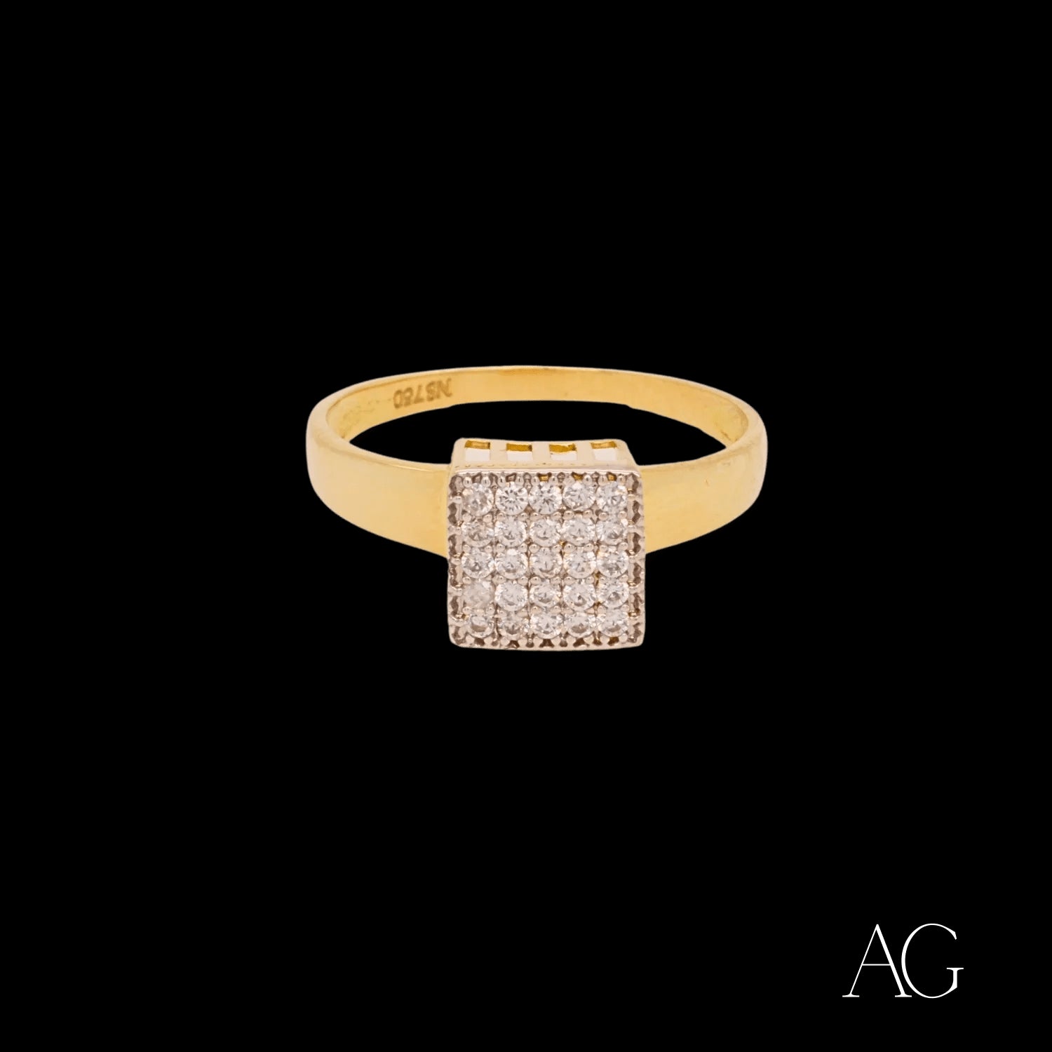 Elegant white cz square 18k gold ring