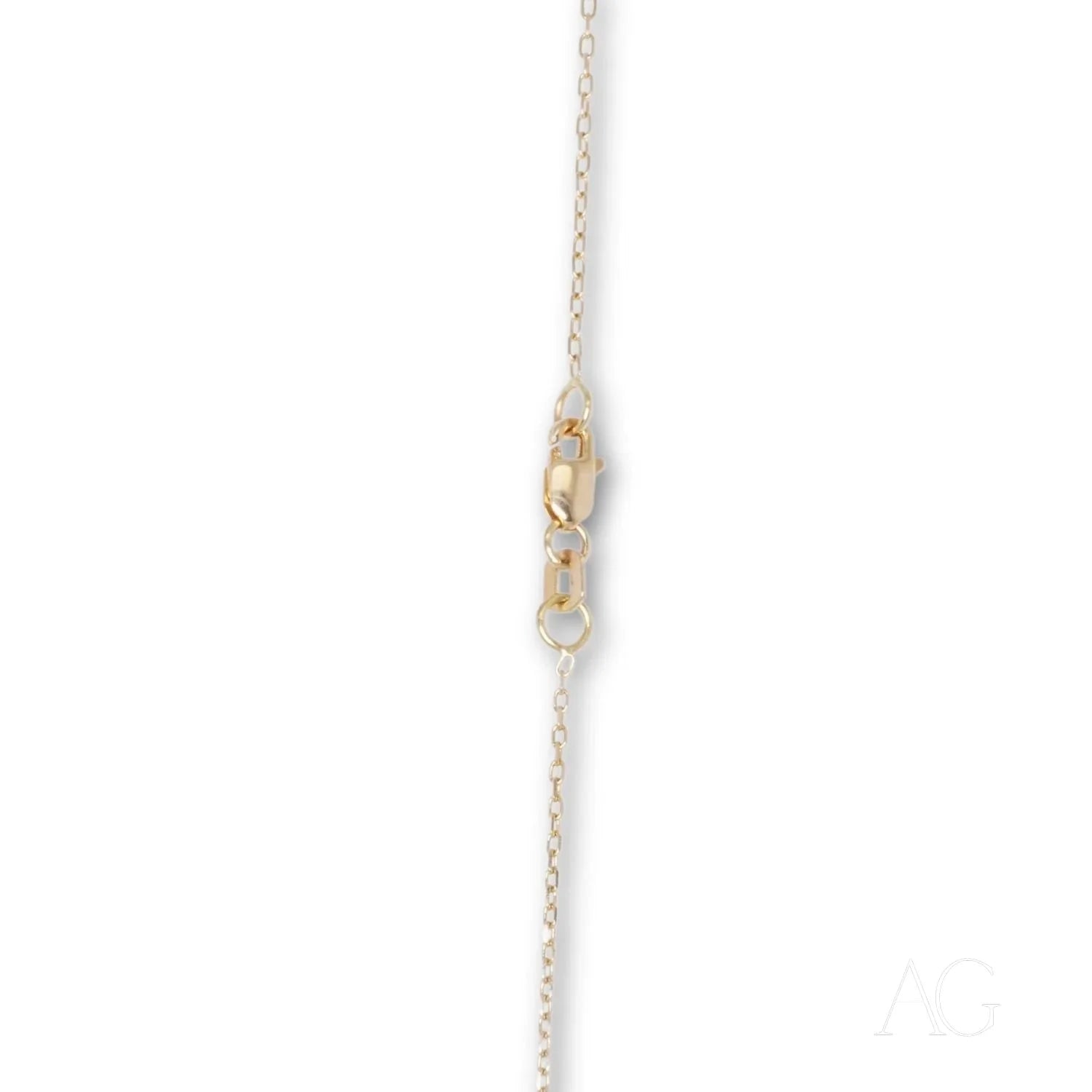 Delicate 18k gold chain with intertwined figures pendant, perfect for elegant styling