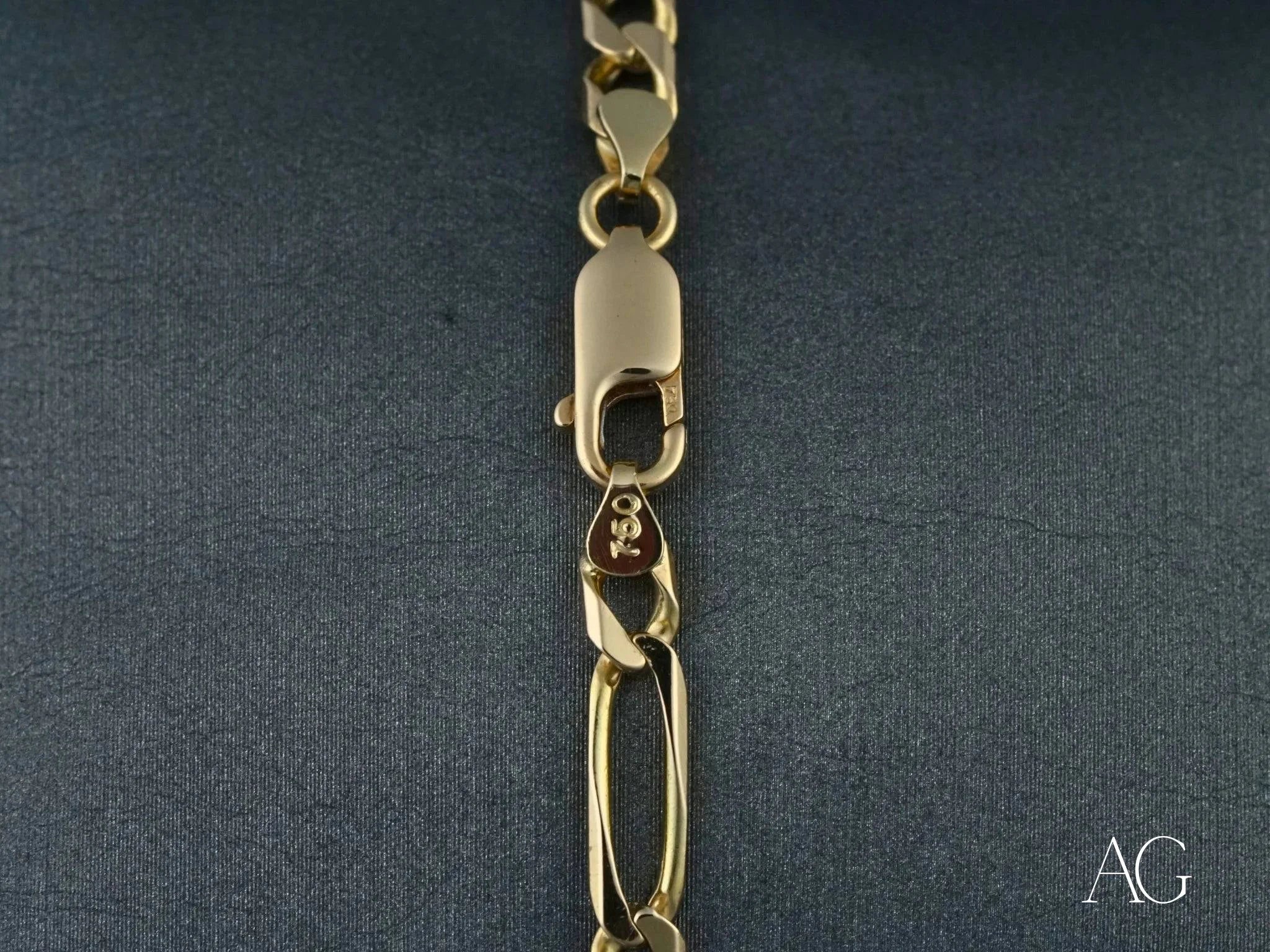 Gold chain bracelet with alternating link styles in 18k solid gold, Elegance Forever