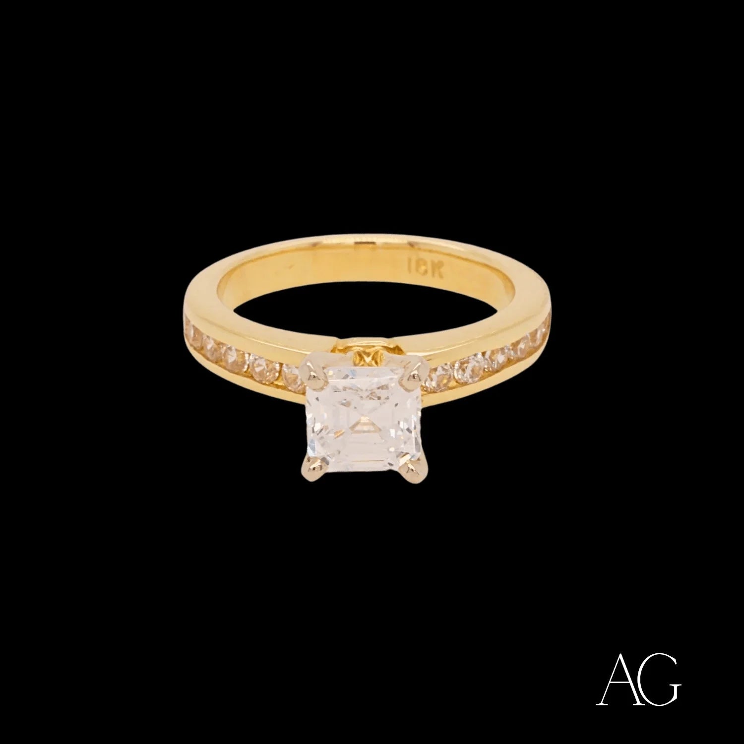 Gold Engagement Ring with Princess-Cut Diamond, an Elegant 18k CZ Solitaire Adorned Ring