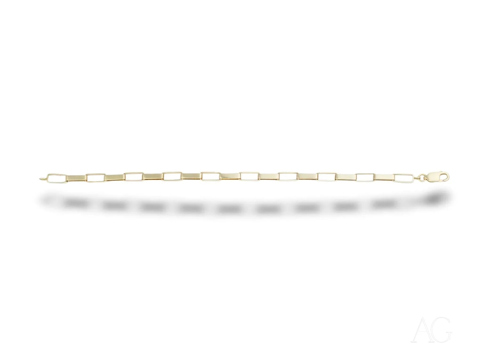 Delicate solid 18k gold piastrine link bracelet featuring rectangular links