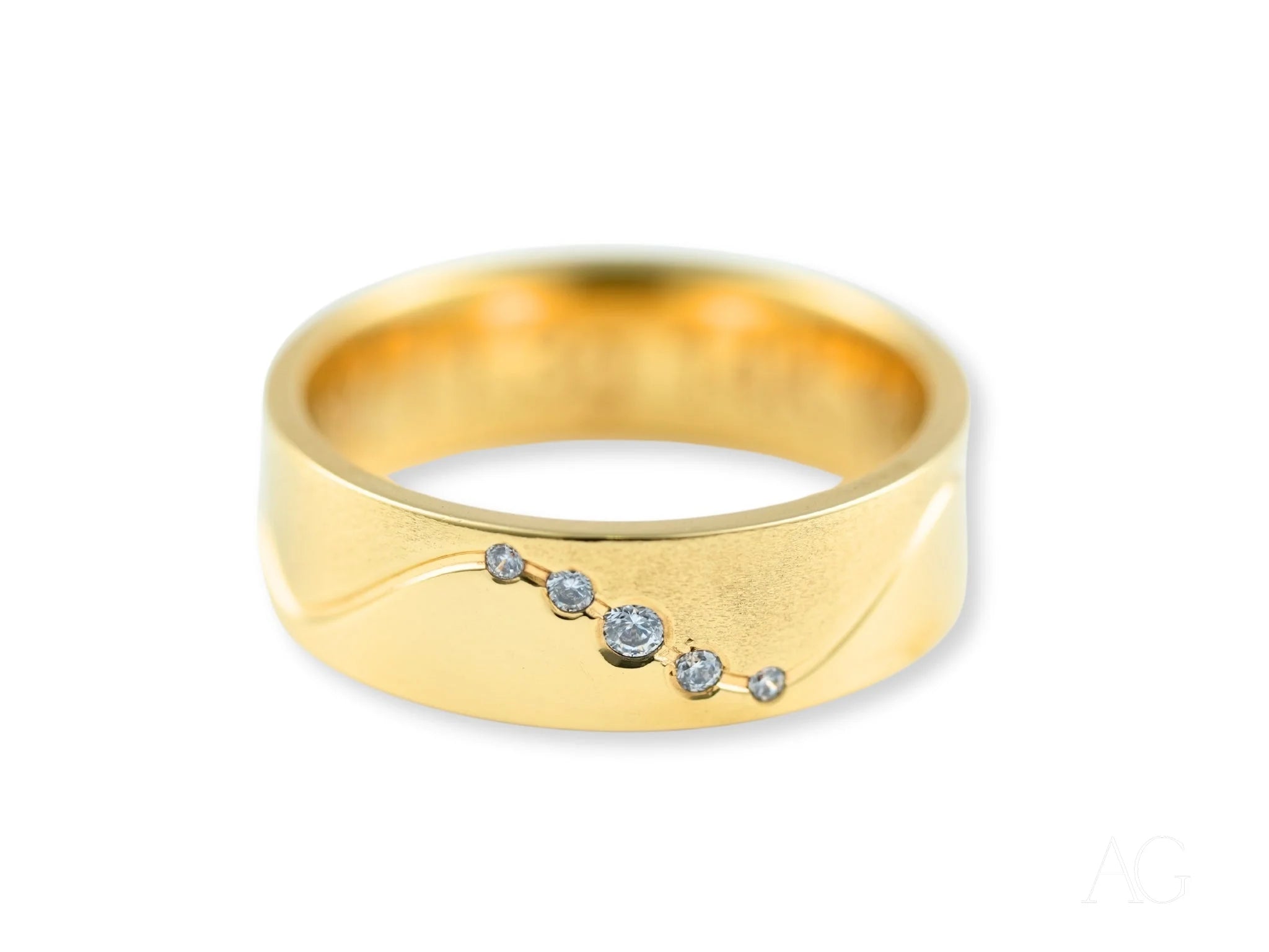 Gold Eternal Wave Wedding Band with Diamonds in 14k Gold for timeless elegance