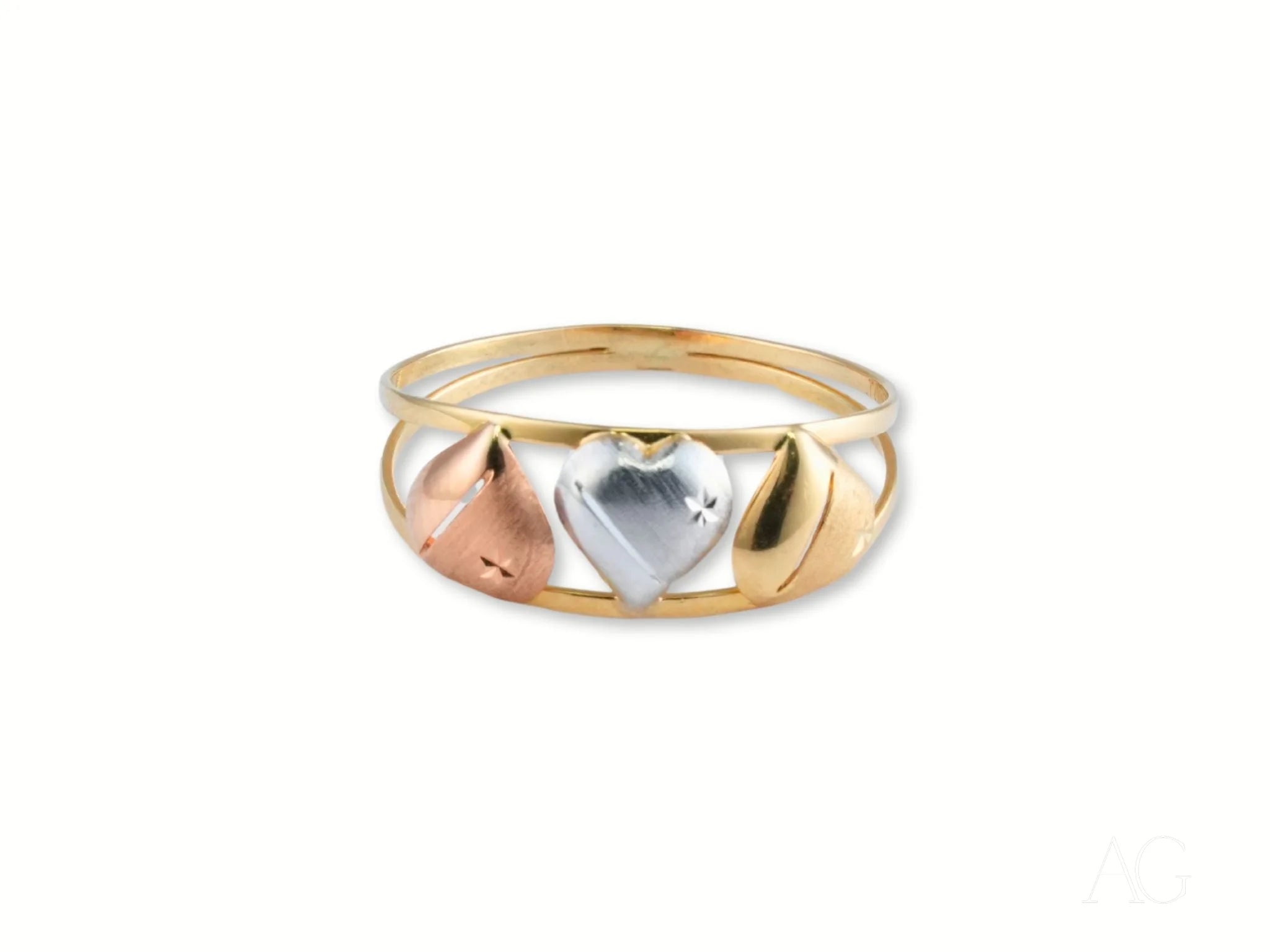 Tri-colored gold ring with heart design in 18k gold, part of Golden Trio collection