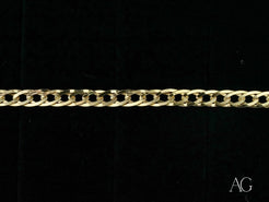 18k solid gold double flated link bracelet for a sophisticated look and elegance