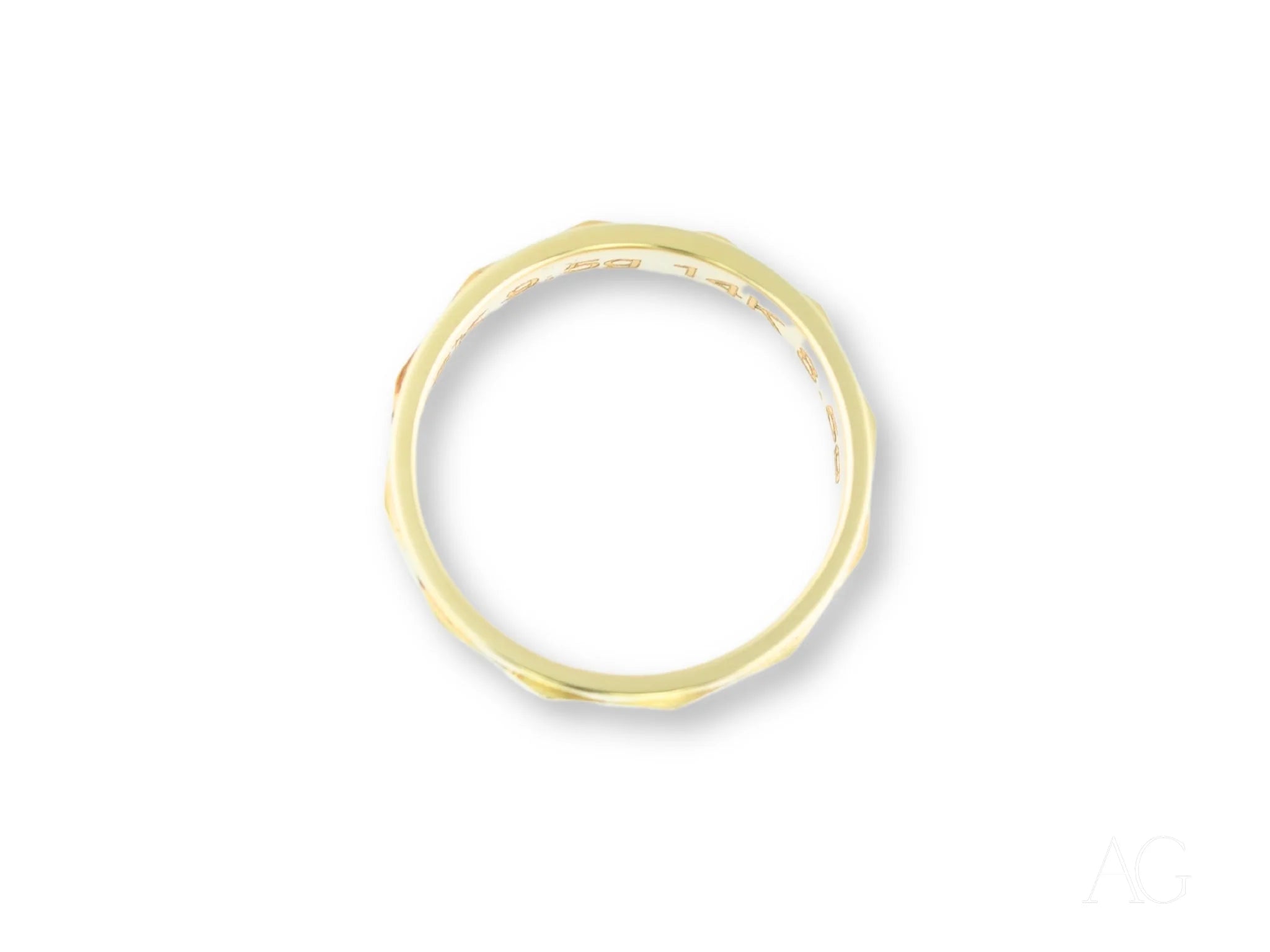 14k gold Imperial Facet Wedding Band featuring a simple, classic fit design