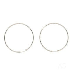 Luxury 18k White Gold Hoop Earrings showcasing a pair of simple silver hoop earrings