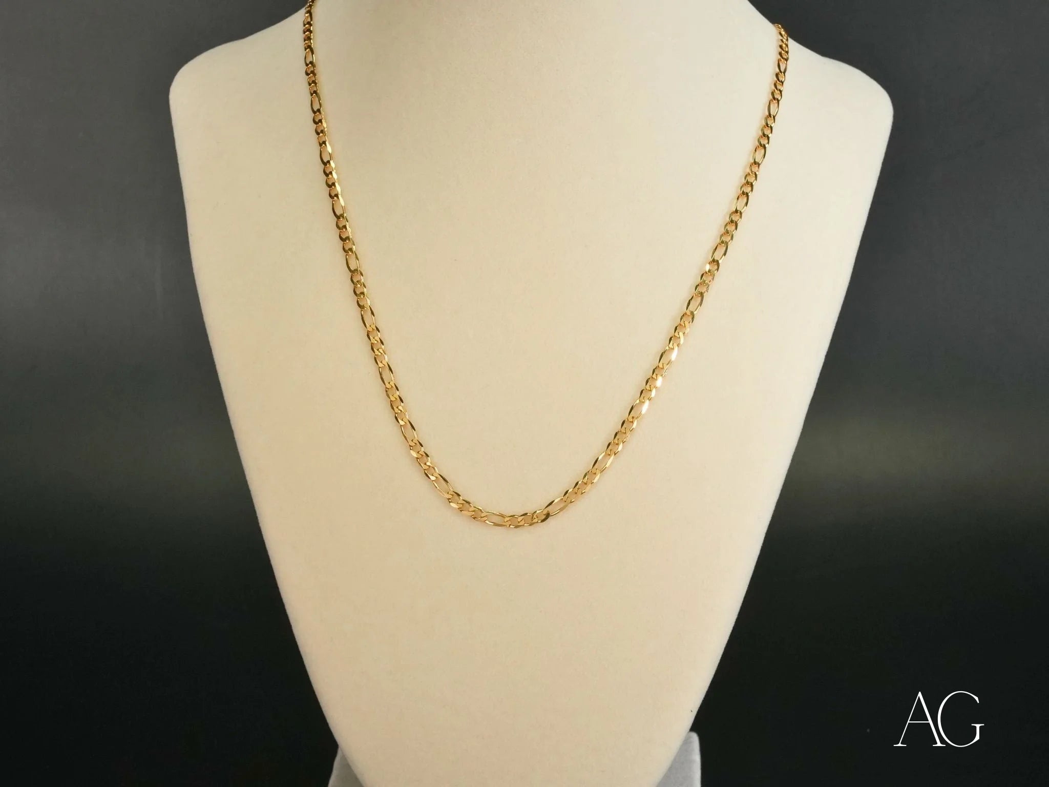 Gold Figaro chain necklace in 18K Yellow Gold from Regal Prestige art gold jewelry collection