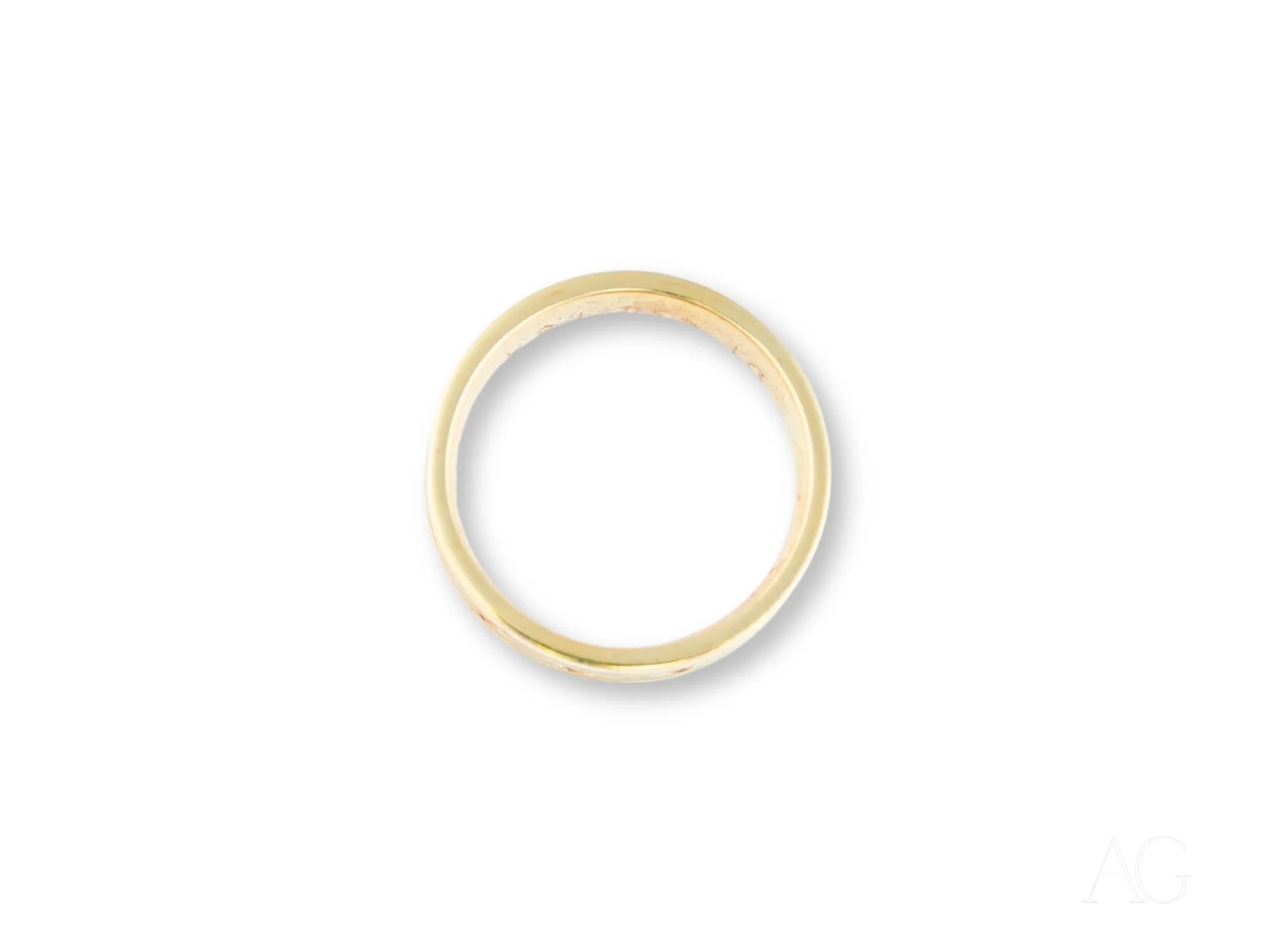 Elegant 14k Gold Wedding Band with Textured Accents from Royal Crest Collection